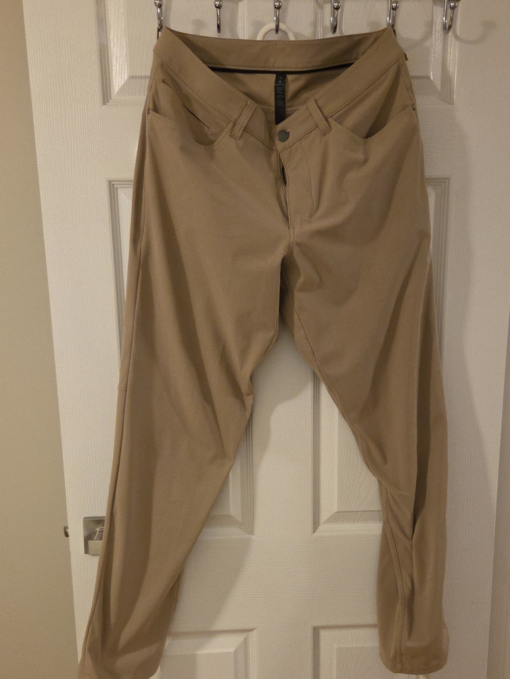 lululemon athletica Men's Khaki Chino ABC Pants - Classic Fit